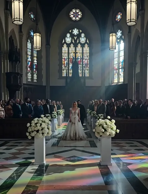 The Bridesmaids Cut Her Dress Open—Until The Mafia Boss Covered Her With His Coat