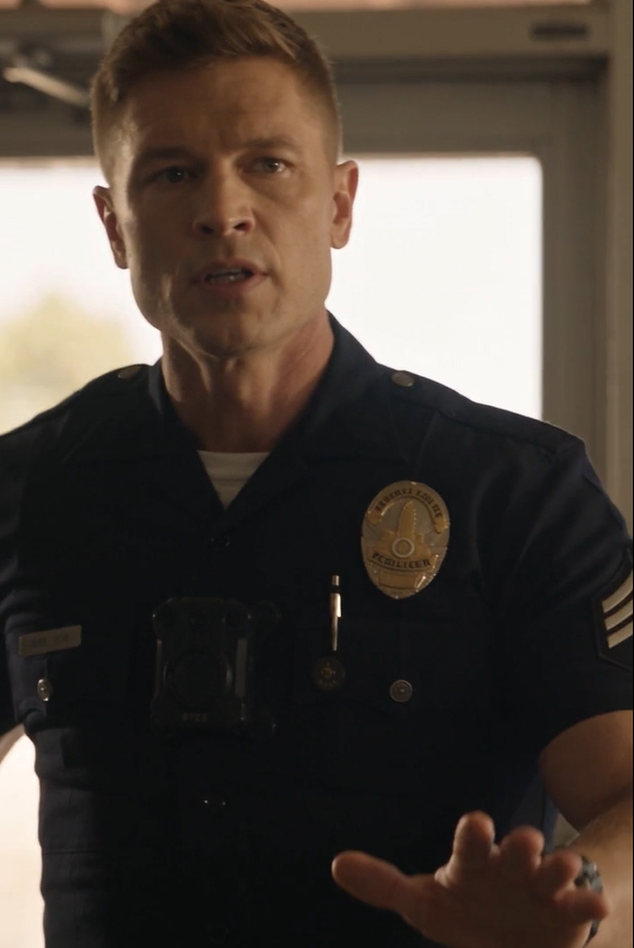 In The Middle Of A Crowded Diner, A Rough-Looking Biker Suddenly Knelt Before A Fragile Old Man And Reached For His Hand, While Everyone Else Backed Away Like Something Dangerous Was Unfolding. At First, People Thought It Was A Stunt. Or Worse. Because Nothing About It Made Sense.